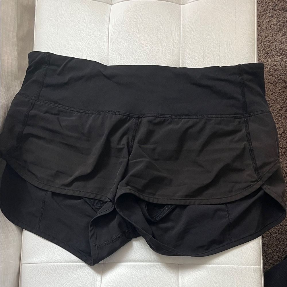 lululemon athletica Jet Black Women's 2.5 speed up Shorts